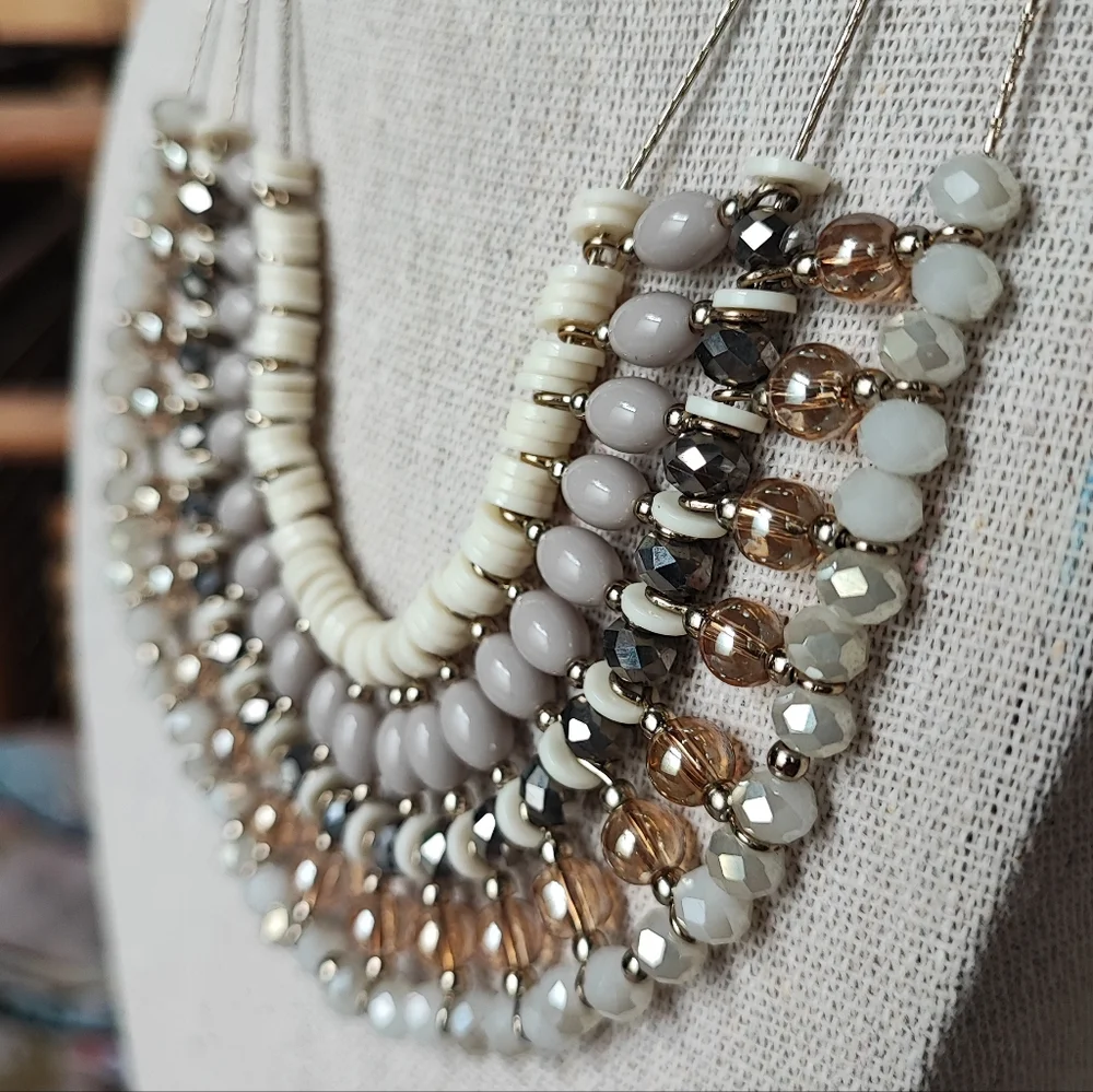 Loft Delicate Feminine Neutral Nude Lilac Lucite Glass Triple Chain Necklace